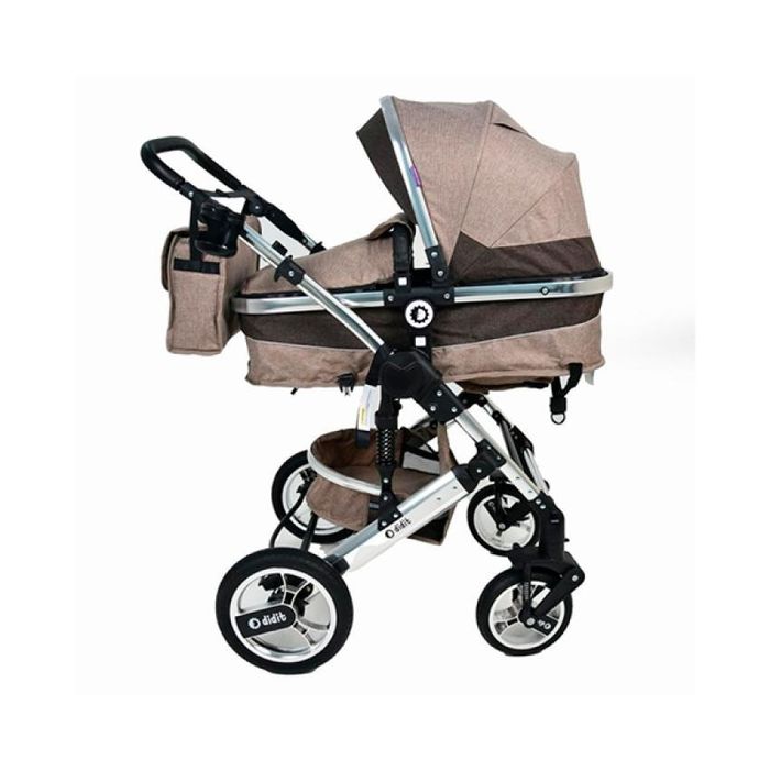 Коляска коричнево- белого цвета