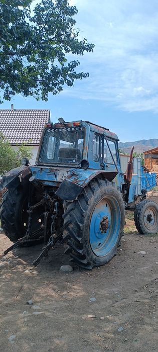 Продам МТЗ-80 трактор