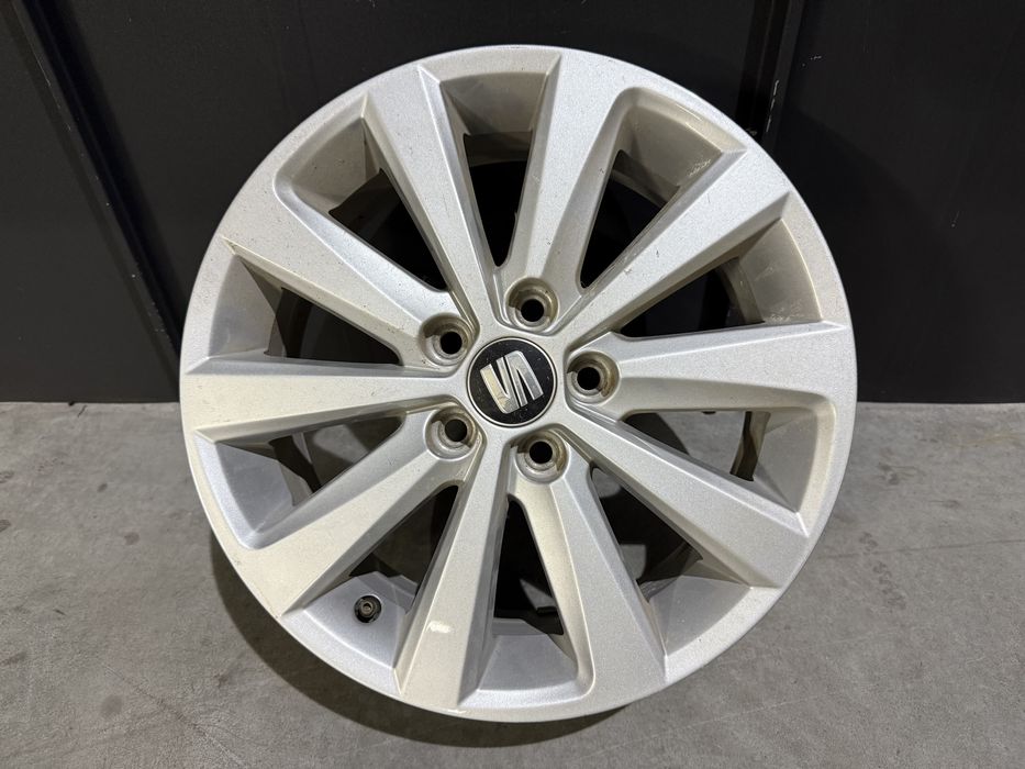 O janta aliaj 15 5x100 Originala Seat Ibiza