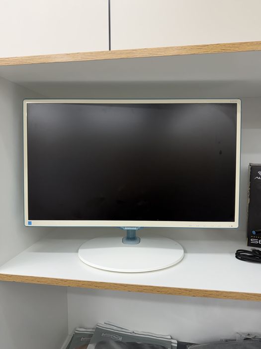 БУ Монитор Samsung 24