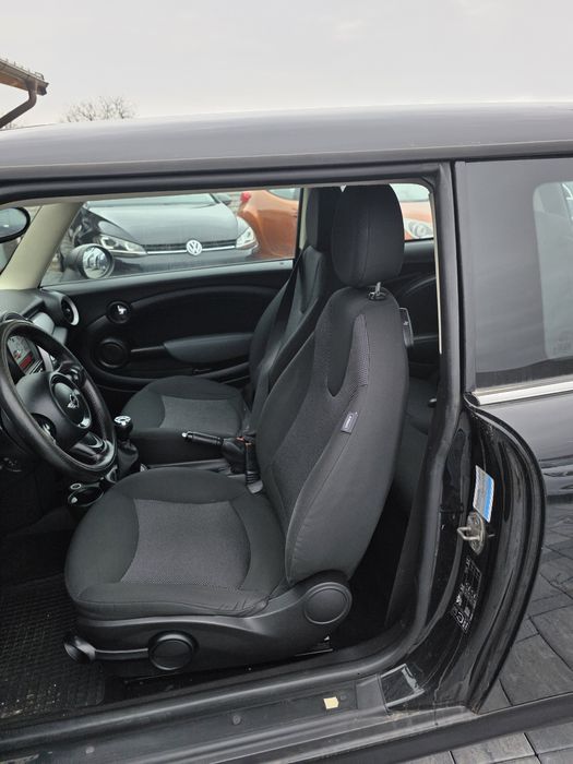 Mini Cooper an 2012 euro 5 posibilitatea rate trasport gratuit