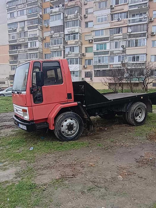 Пътна помощ камион