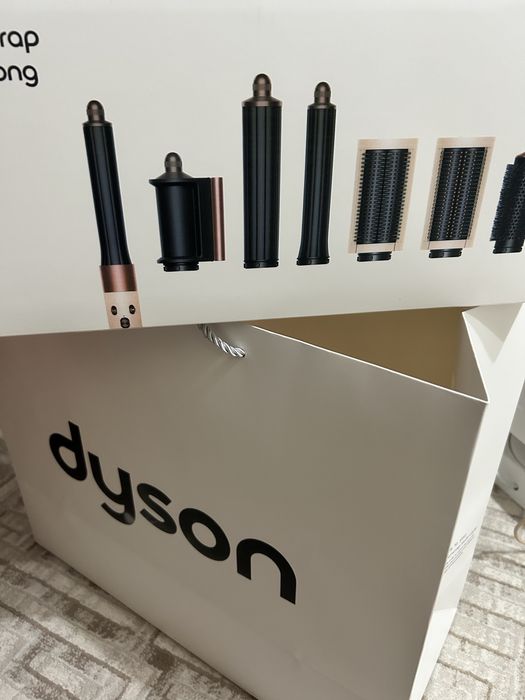 Dyson multi-styler