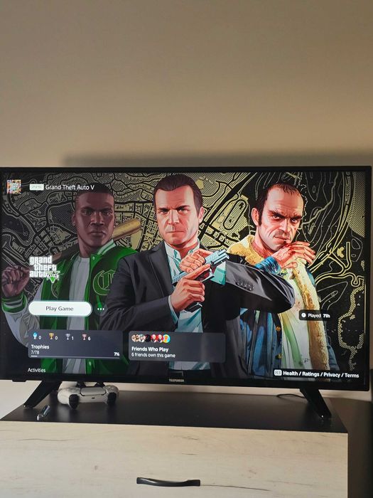 Продавам PlayStation 5 (Disc версия)!!!