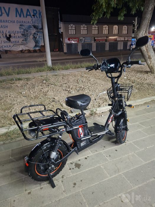 Dash rider elektr skuter sotiladi