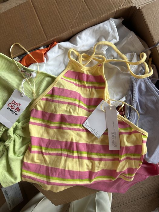 Haine noi cu eticheta