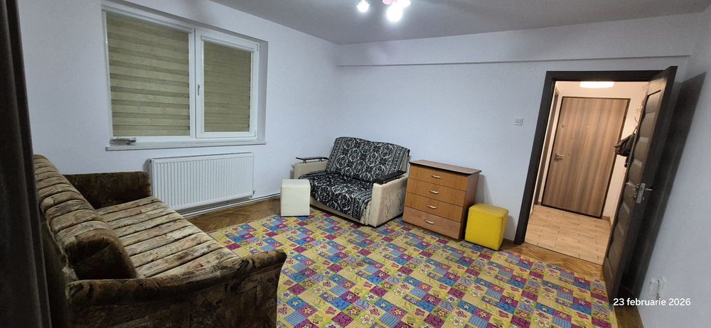 Inchiriez apartament  2 camere centru Brașov