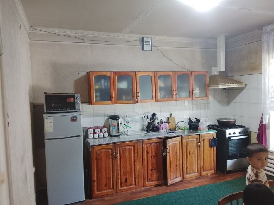 Chilonzor tumani Beshqo’rg’on mahallasida 8 sotixli hovli sotiladi