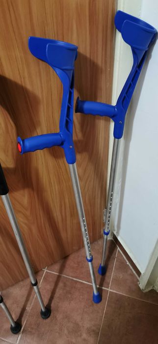 carje din aluminiu reglabile