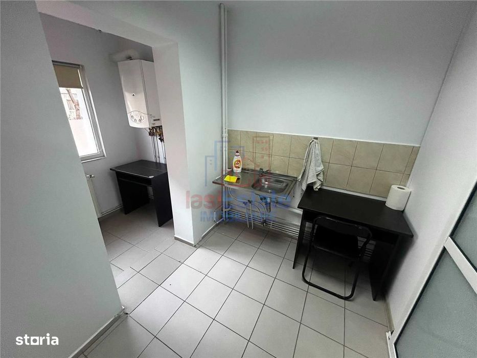 Apartament 2 camere zona Nicolina — fotografia 3