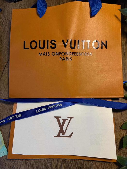 Louis Vuitton Belt.