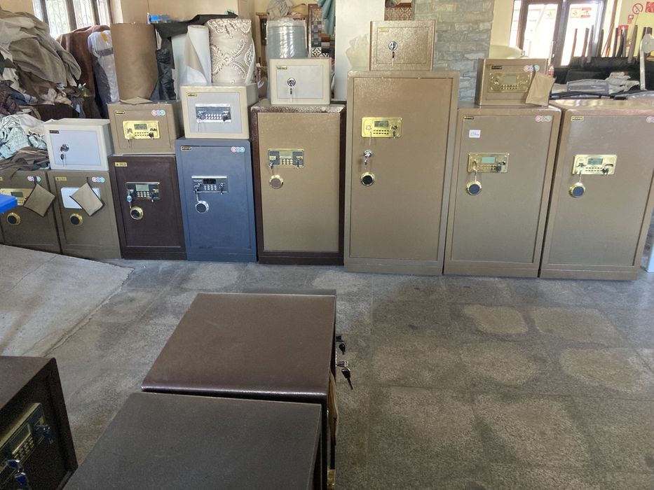 Сейфы для дома и офиса