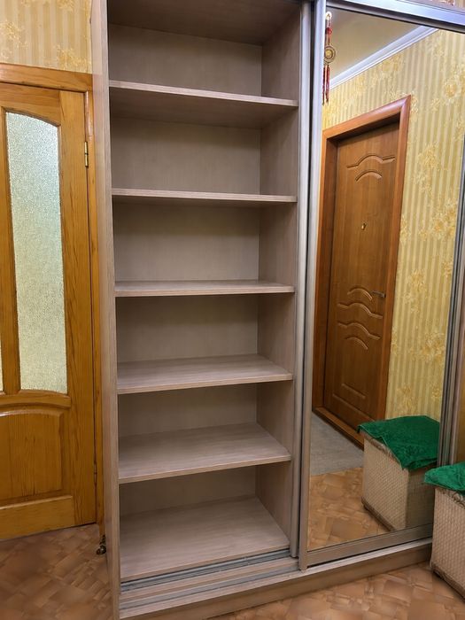 Продам шкаф купе
