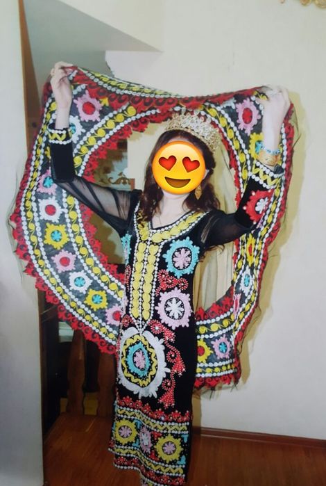 Ансамбли, платья