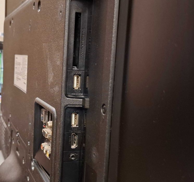 Телевизор Toshiba 49" 4K LED