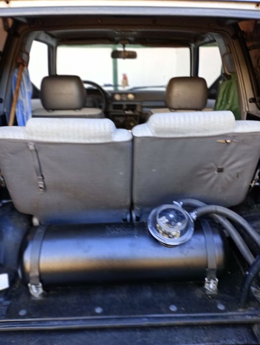 Vând Daihatsu Feroza