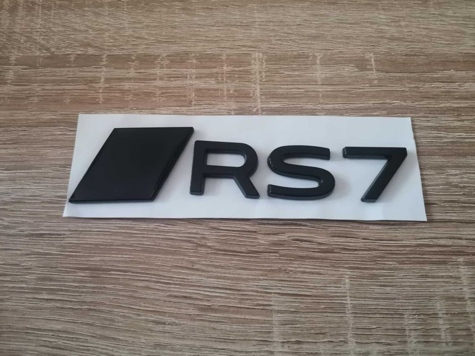 черен гланц емблема Audi RS7 нов стил