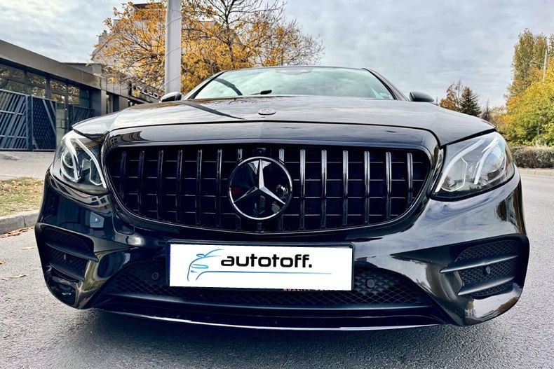 Grila centrala Mercedes W213 S213 A238 C238 E-Class compatibila cu Mercedes (16-19) GT Design