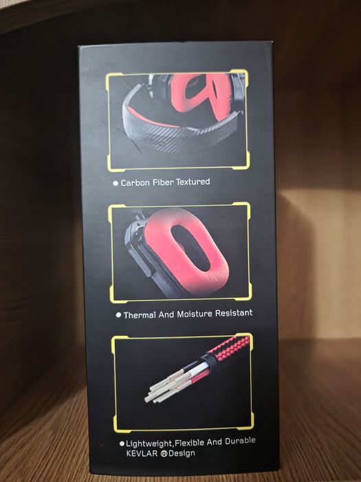 Vând periferice de gaming