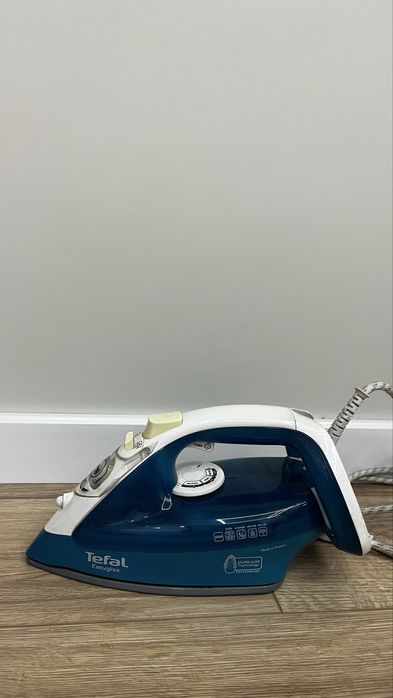 Паровой утюг Tefal