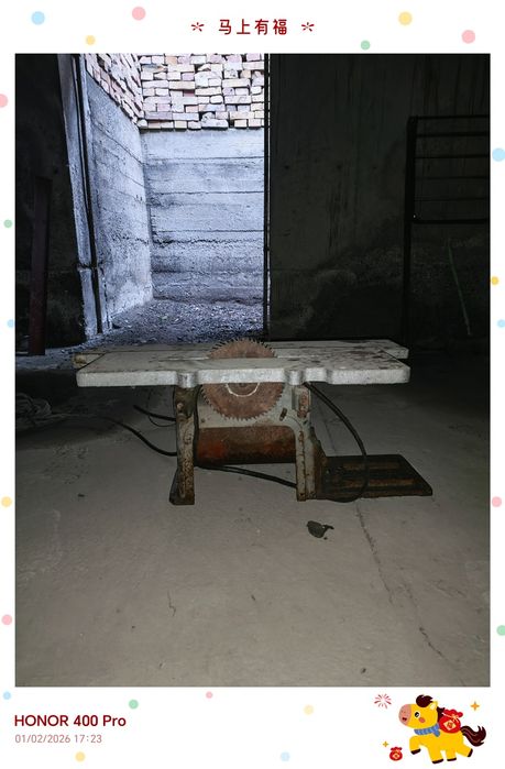 Yog'och kesish uchun mini stanokni matorsiz