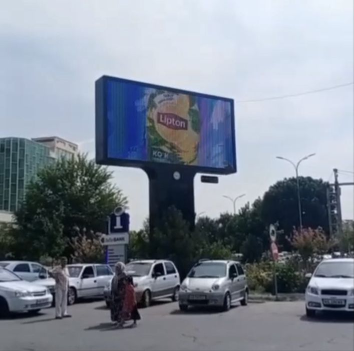 Bilbordlar va Led ekranlar Qarshida | Лед экранах и Билбодах в Карши