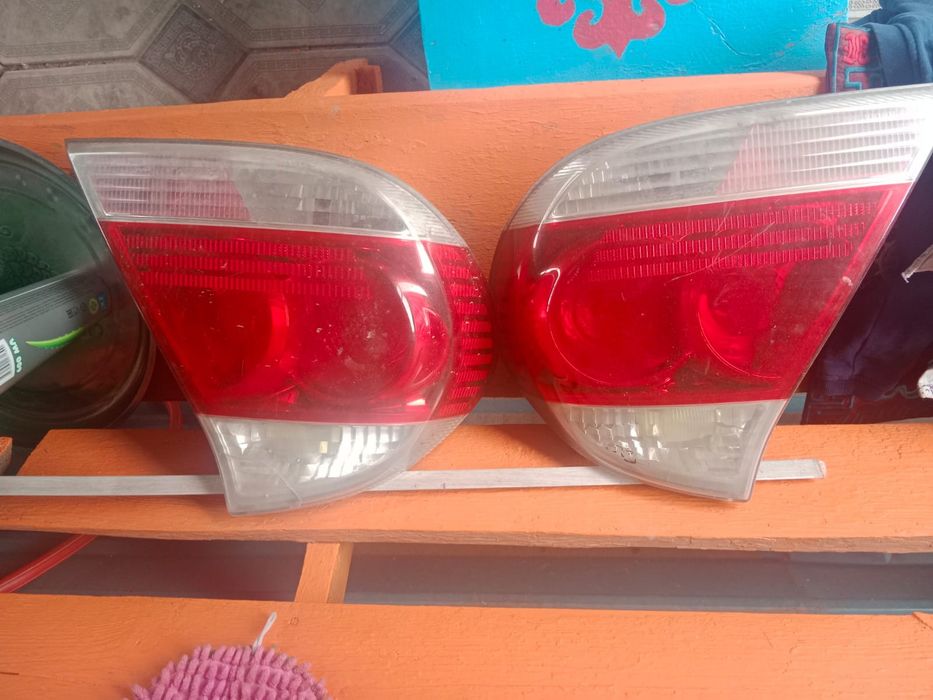 Продам задний фар 30 35 ка