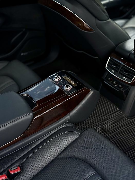 Audi A8L Matrix 333НР