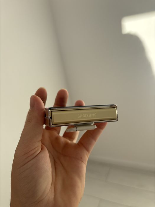 Telefon Samsung zflip 6