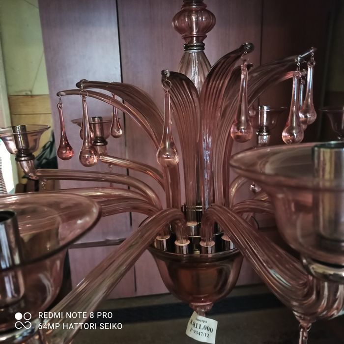 Шикарная люстра новая