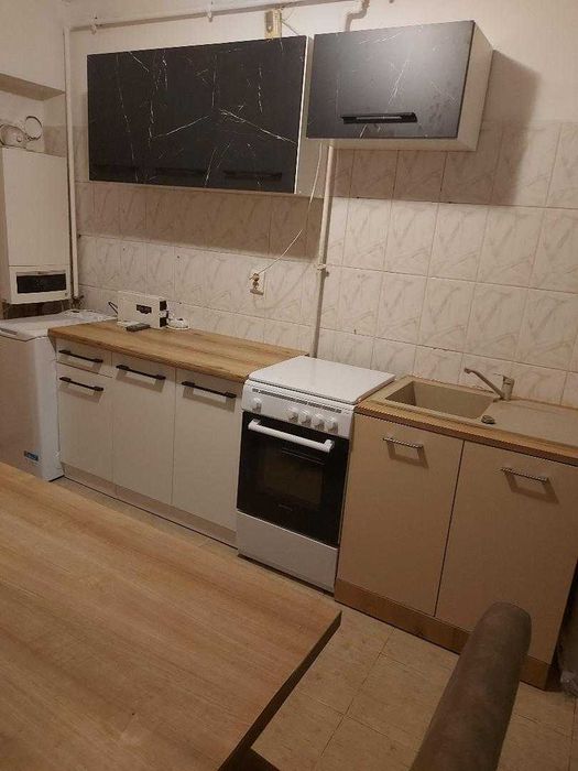 De închiriat apartament 3 camere in Constanta zona Dacia