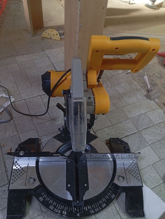 Торцовочная пила