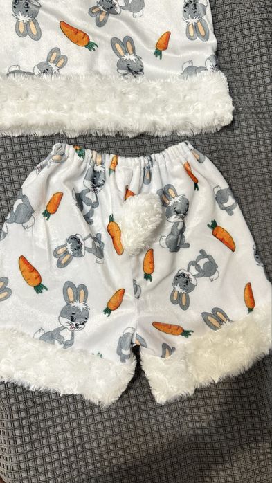 Прокат костюм зайчика