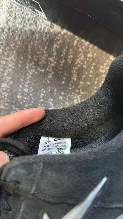 Чисто нови маратонки