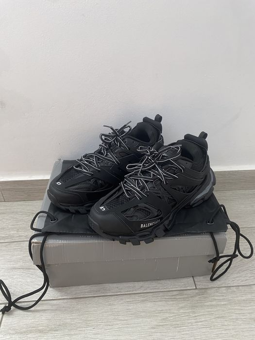 Balenciaga Track