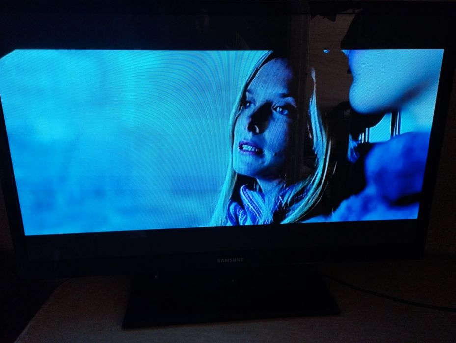 доставка продам телевизор