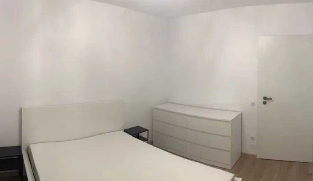 Дава се под наем Четиристаен апартамент в Пловдив, Център - 99 кв.м за 229.5 € - Снимка #2