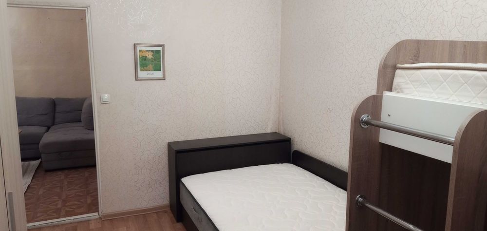 Продава се Тристаен апартамент в Варна, Лятно кино Тракия - 70 кв.м за 1958 €/кв.м - Снимка #3