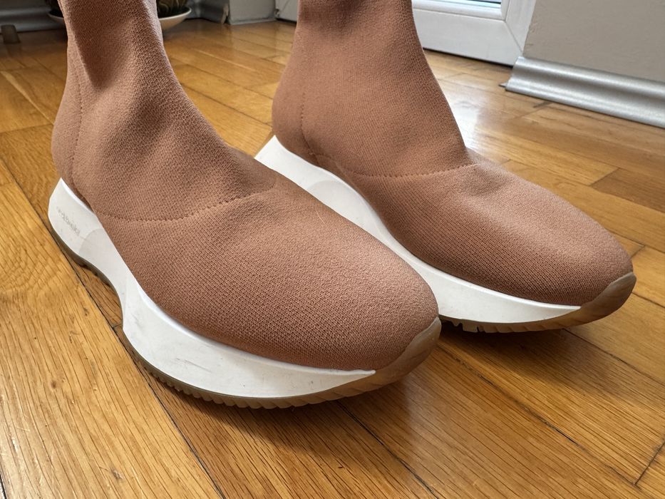 Дамски обувки Russell & Bromley