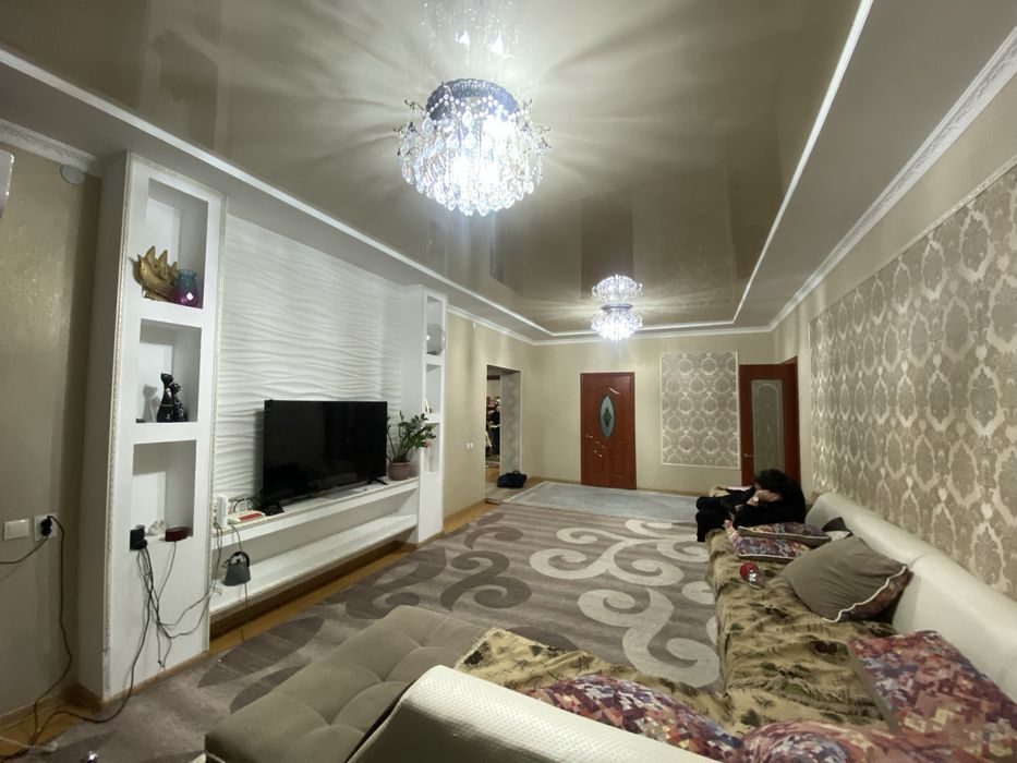 Частный добротный дом Самал 1