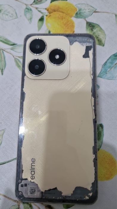Real me c 61, хороший телефон