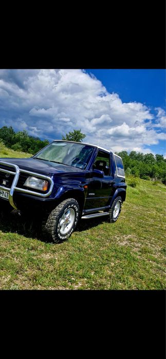 Suzuki Vitara.  1,6 16 valve