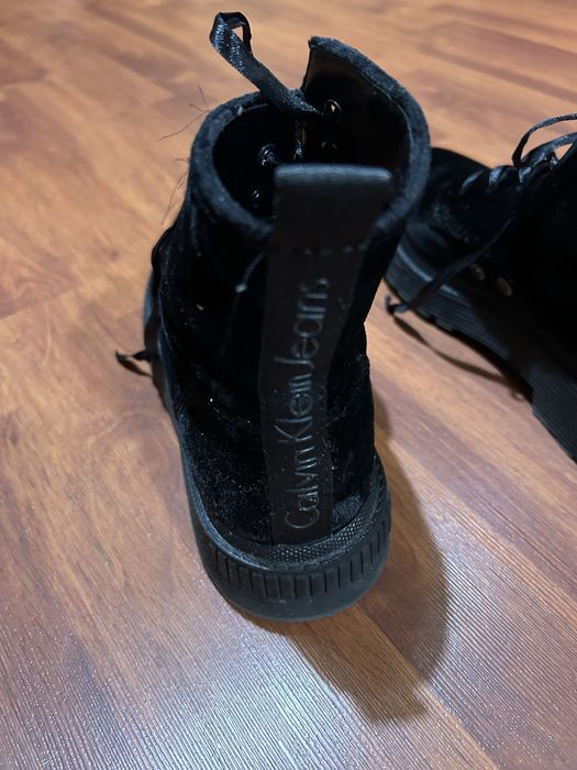 Дамски боти Calvin Klein  и Moschino