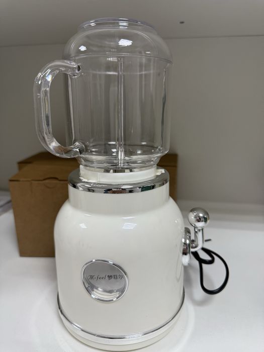 Блендер новый для коктелей