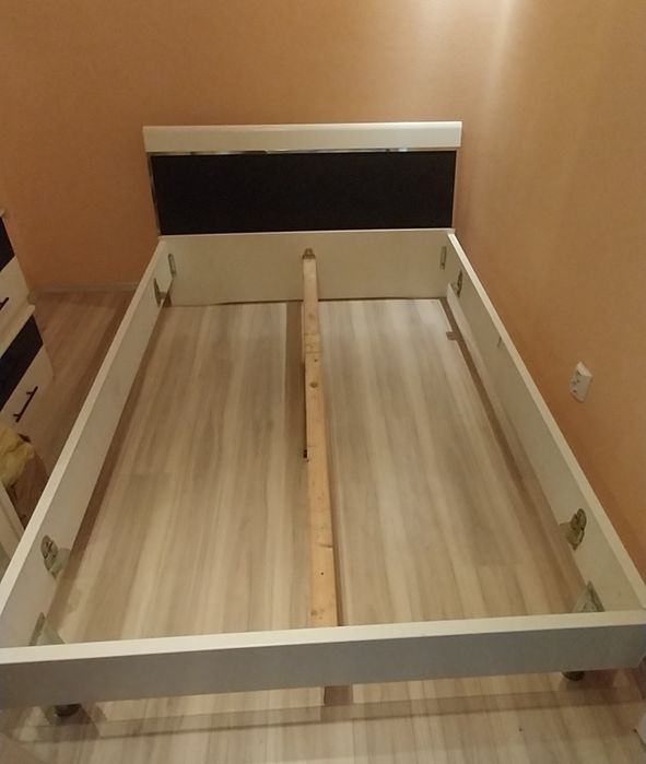 Pat matrimonial, marca Staer