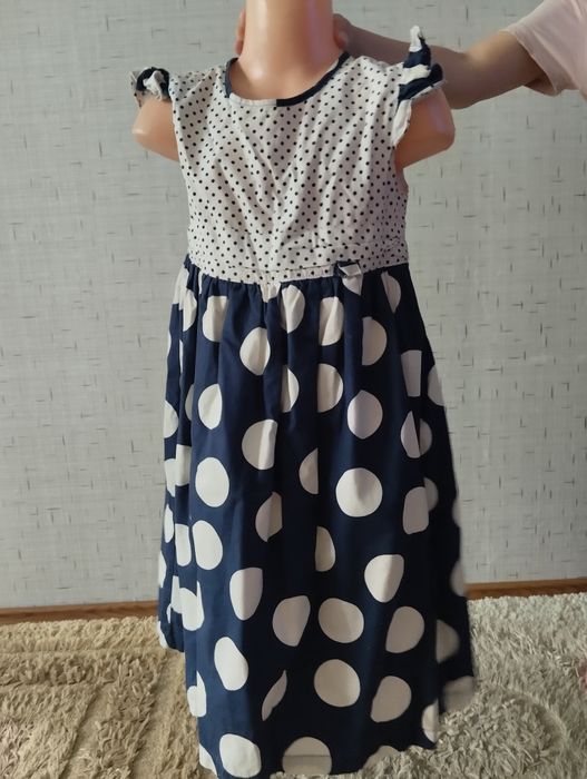 Продам платье нарядное