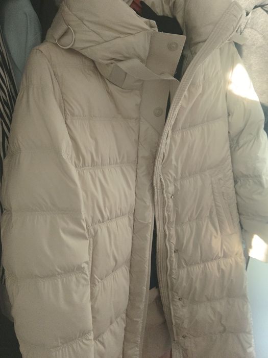 Продам стильную весенную куртку