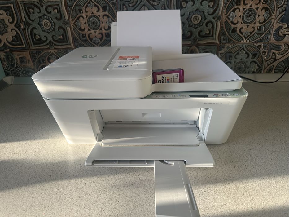Vand imprimanta HP DeskJet 4122e
