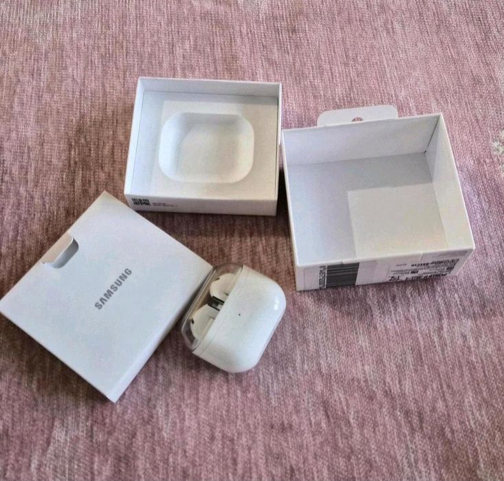 Наушники Samsung Galaxy Buds3 / Оригинал / Срочно