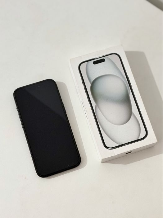 Продам iPhone 15 128 гб черный